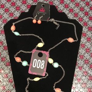 Mult color necklace